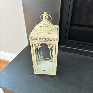 Set of 2 home decor lanterns